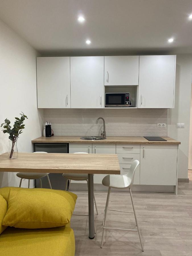 Puntos Cardinales Apartamento Corrales De Buelna Exterior foto