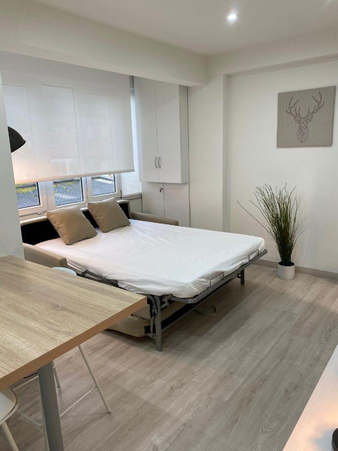 Puntos Cardinales Apartamento Corrales De Buelna Exterior foto